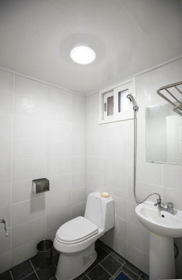 ג'גו Ian Guesthouse מראה חיצוני תמונה